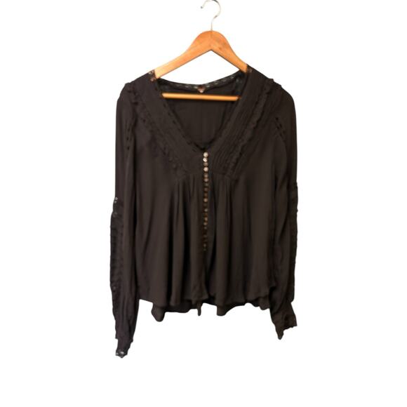 Free People Meet Me Halfway Black Flowy Boho Blouse - Size‎ Small - Picture 1 of 8